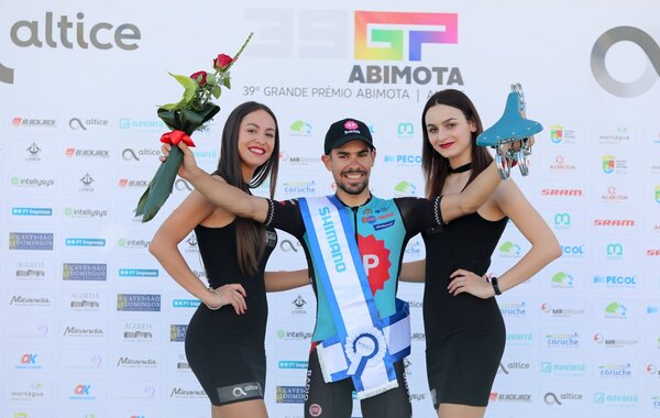 david_rodrigues_conquistou_em_agueda_ultima_etapa_do_39_o_grande_premio_abimota_altice