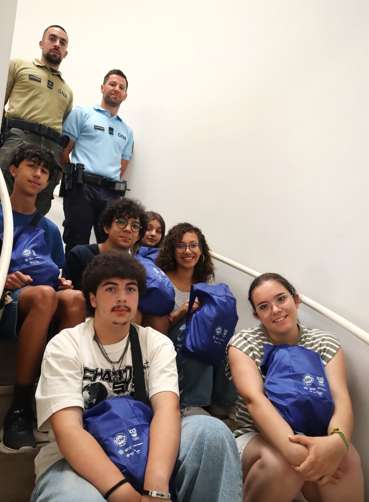 Jovens tornam-se “guardas” da floresta durante as férias