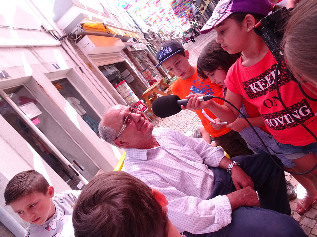 imagem de crian&ccedil;as