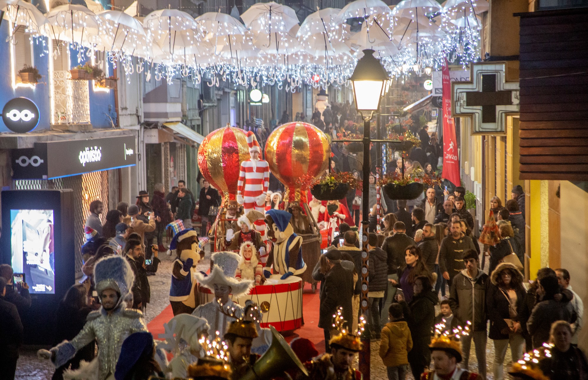 &Aacute;gueda &eacute; Natal_2